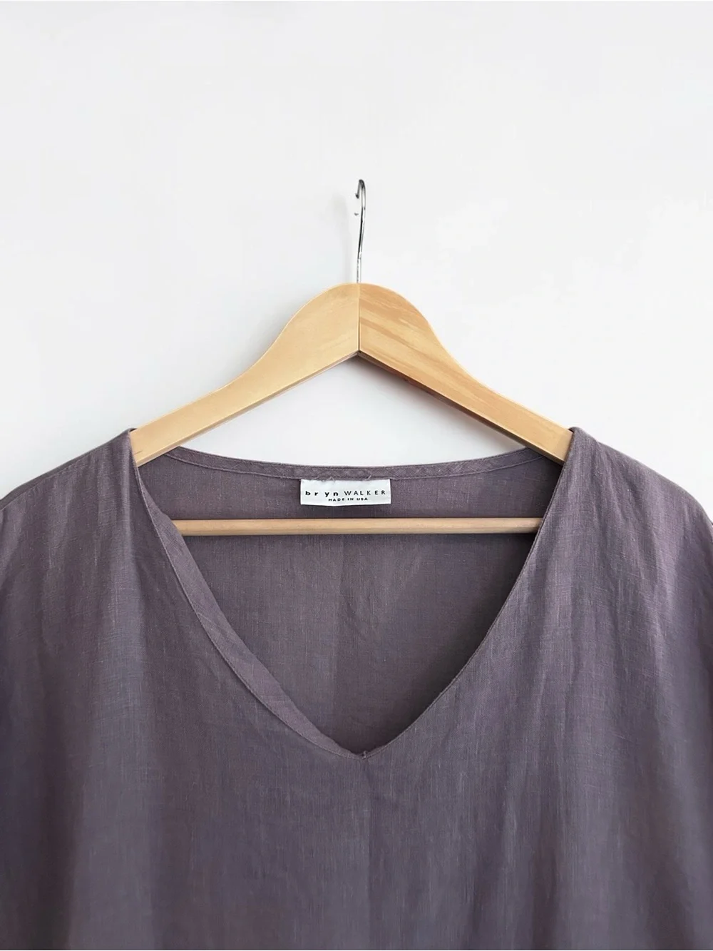 Bryn Walker 100% Linen V-Neck Tunic Top Large Dusty Lavender Made USA